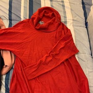 JM collection Red Cross over sweater, Medium